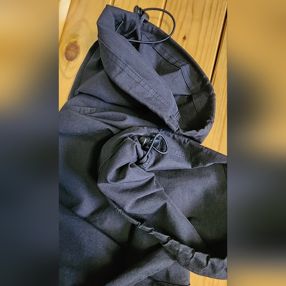 MEC Light active Pants size 36x32 - Picture 10 of 12